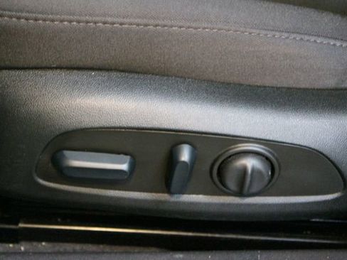 Used 2024 Chevrolet Malibu LT w/ Midnight Edition FWD image 18