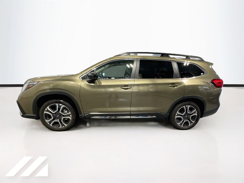 Used 2025 Subaru Ascent Limited w/ Popular Package #2 AWD/4WD image 8