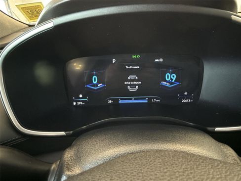 Used 2023 Hyundai Santa Fe Limited w/ Cargo Package image 10