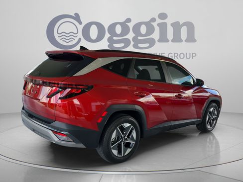 Used 2025 Hyundai Tucson SEL FWD image 5