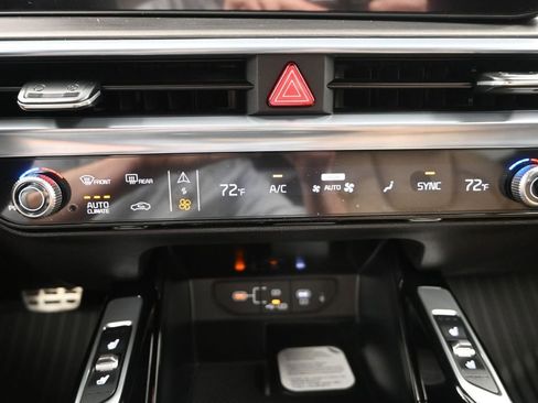 New 2026 Kia Sorento SX Prestige AWD/4WD image 22