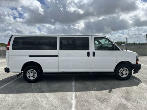 Used 2023 Chevrolet Express 3500 LS image 40