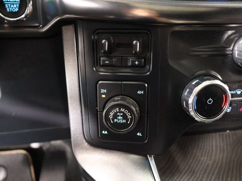 Used 2022 Ford F150 Platinum w/ Equipment Group 701A High AWD/4WD image 9