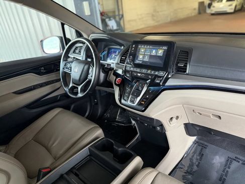 Used 2024 Honda Odyssey Touring image 22