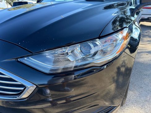 Used 2018 Ford Fusion S image 11