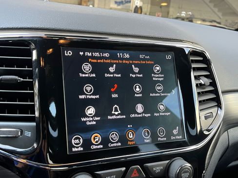 Used 2020 Jeep Grand Cherokee Altitude AWD/4WD image 18