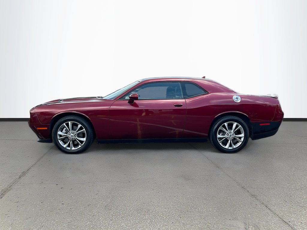 Used 2021 Dodge Challenger SXT w/ Driver Convenience Group AWD/4WD image 4
