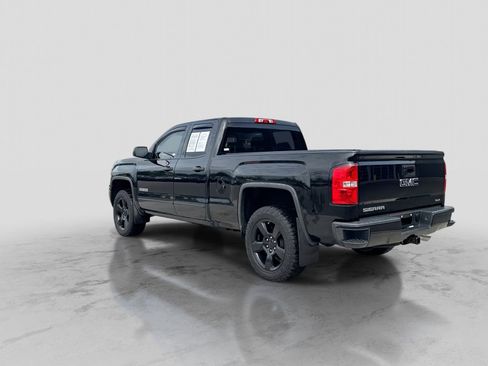 Used 2017 GMC Sierra 1500 SLE w/ SLE Value Package AWD/4WD image 5