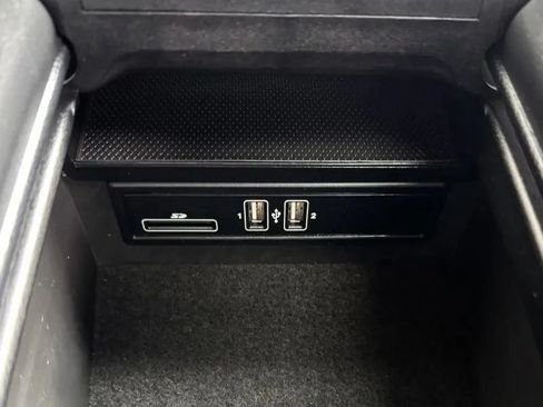 Used 2017 Mercedes-Benz C 43 AMG 4MATIC Sedan image 38