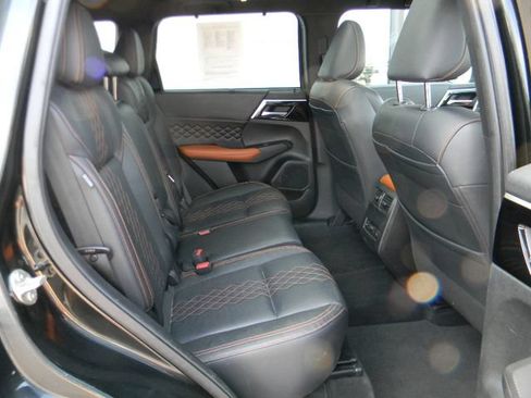 Used 2022 Mitsubishi Outlander SEL AWD/4WD image 26