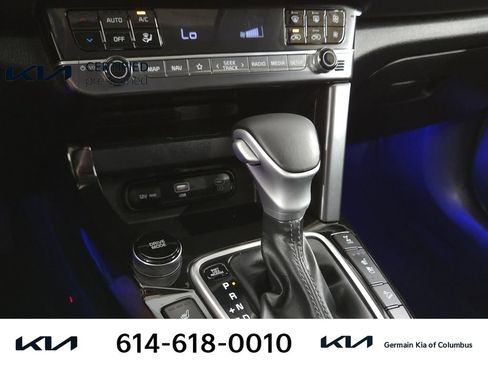 Certified 2024 Kia Seltos SX w/ SX Sunroof Package AWD/4WD image 24