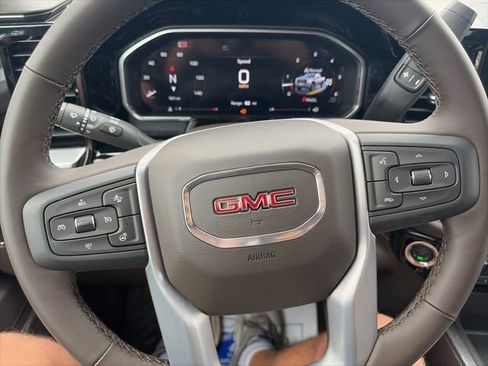 New 2026 GMC Sierra 2500 SLT w/ SLT Premium Package AWD/4WD image 21