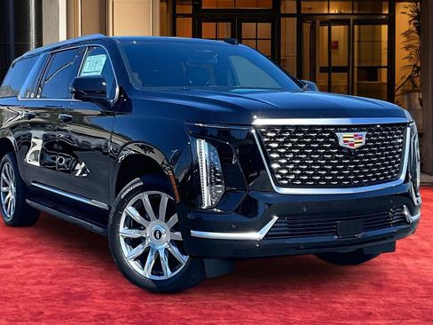 New 2026 Cadillac Escalade ESV 2WD w/ LPO, Floor Liner Package image 2