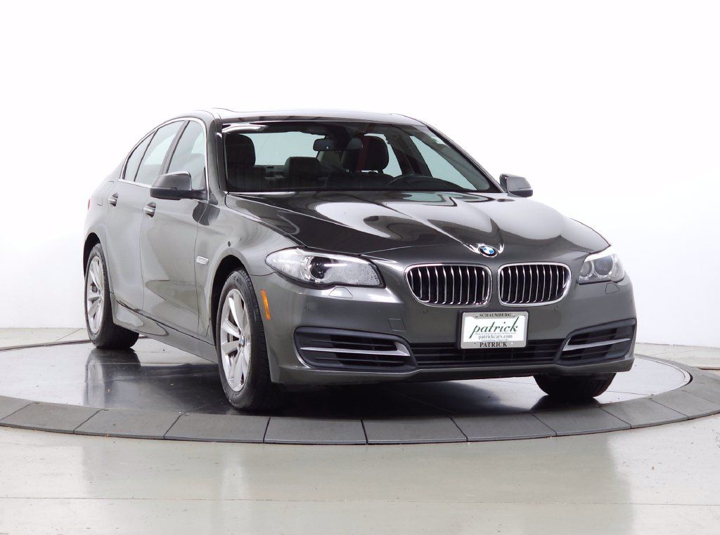 Used 2014 BMW 528i xDrive Sedan AWD/4WD image 1