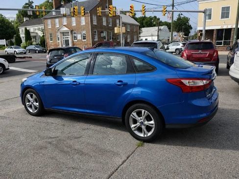 Used 2013 Ford Focus SE FWD image 3