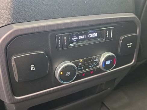 Used 2024 Ford Expedition Max Platinum AWD/4WD image 17