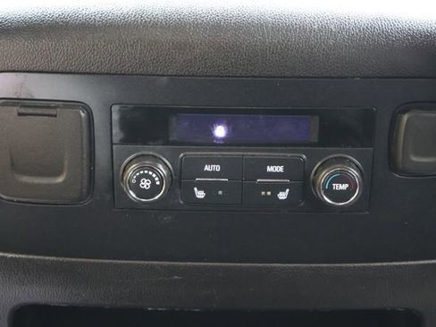 Used 2020 GMC Yukon XL Denali RWD image 22