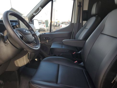 New 2025 Ford Transit 250 148 Medium Roof w/ Load Area Protection Package image 28