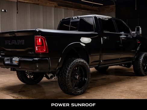 Used 2026 RAM 2500 Limited image 10