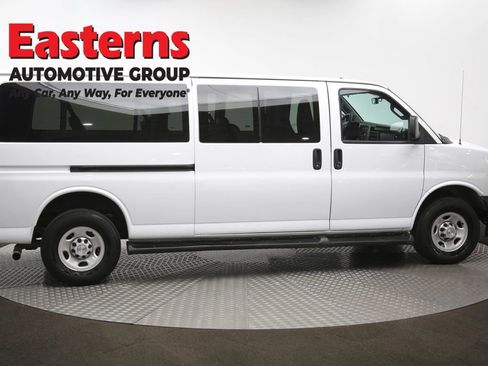 Used 2023 Chevrolet Express 3500 LS RWD image 42