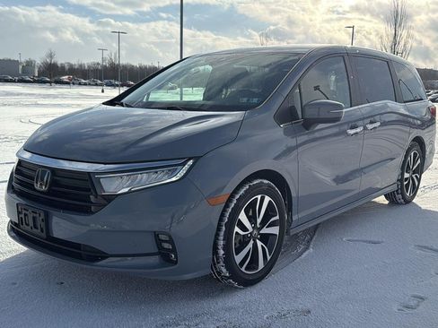 Used 2023 Honda Odyssey Touring image 15