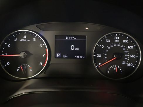 Used 2023 Kia Seltos S w/ Navigation Package AWD/4WD image 39
