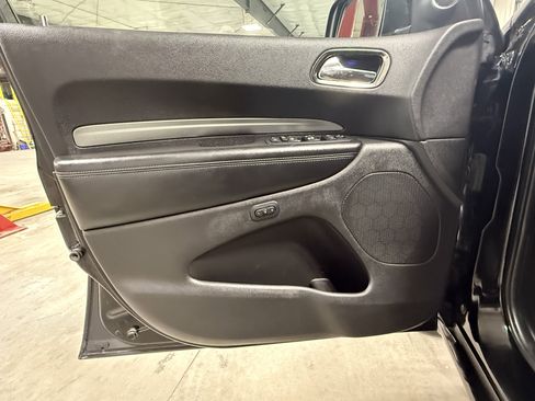 Used 2018 Dodge Durango GT image 24