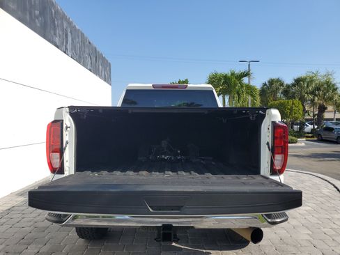 Certified 2023 GMC Sierra 3500 Pro w/ Gooseneck/5TH Wheel Package AWD/4WD image 10