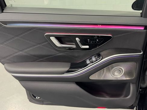 Used 2024 Mercedes-Benz S 63 AMG S image 44