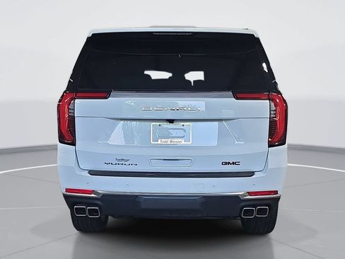 Used 2026 GMC Yukon Denali w/ Sun & Power Step Package AWD/4WD image 5