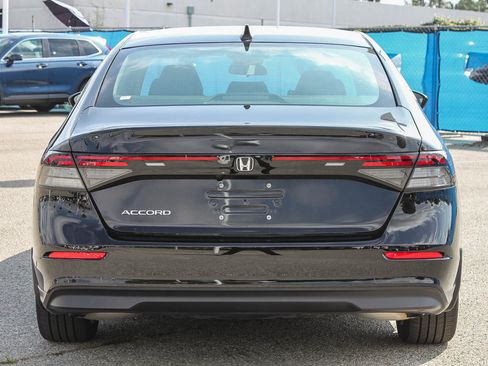 Used 2024 Honda Accord LX image 8