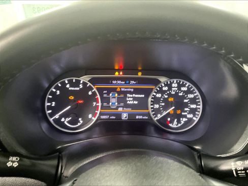 Used 2022 Nissan Sentra SV w/ Trunk Package image 24