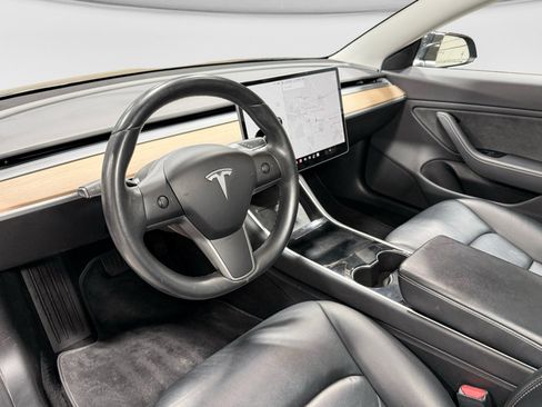 Used 2019 Tesla Model 3 Long Range AWD/4WD image 17