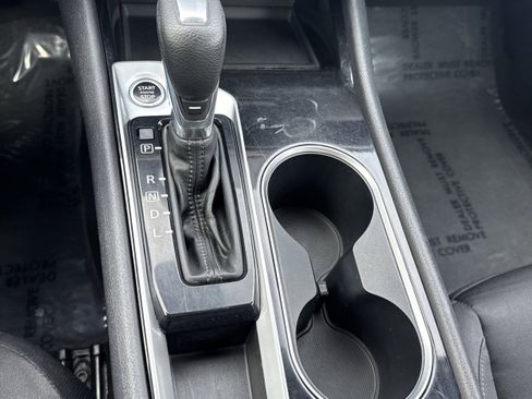 Used 2021 Nissan Altima 2.5 SV image 18