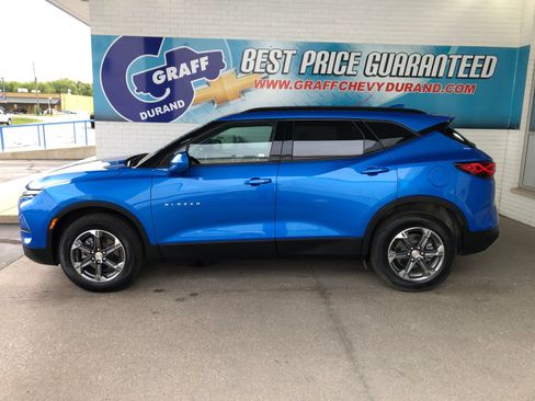 Used 2025 Chevrolet Blazer LT w/ Convenience Package FWD image 5