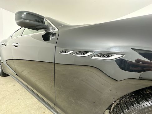 Used 2016 Maserati Ghibli S Q4 AWD/4WD image 9