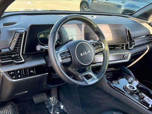 Used 2025 Kia Sportage X-Line image 17