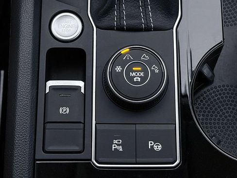 Used 2023 Volkswagen Atlas SEL Premium AWD/4WD image 15