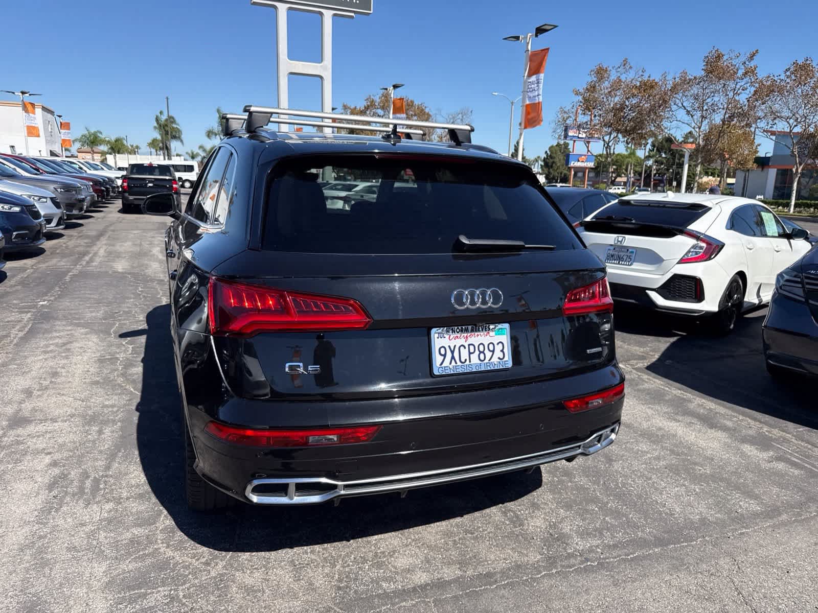 Used 2020 Audi Q5 e Premium Plus w/ Premium Plus Package AWD/4WD image 17
