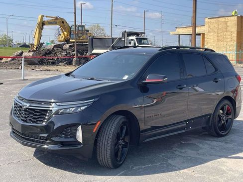 Used 2023 Chevrolet Equinox Premier image 7
