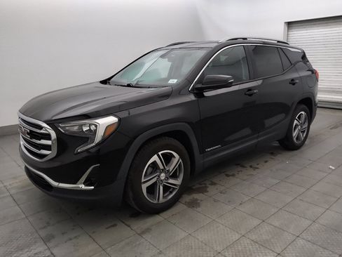 Used 2019 GMC Terrain SLT w/ Preferred Package FWD image 2