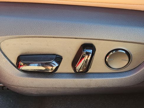 Used 2025 Lexus NX 250 FWD w/ Accessory Package (2T) image 28