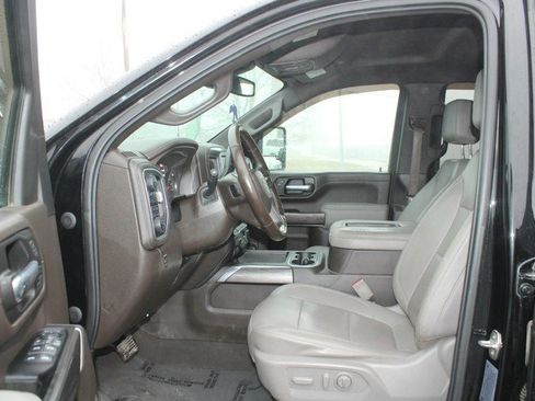 Used 2022 Chevrolet Silverado 3500 LTZ w/ LTZ Plus Package image 8