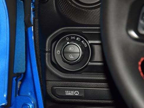 Used 2024 Jeep Gladiator Rubicon w/ Convenience Group image 29