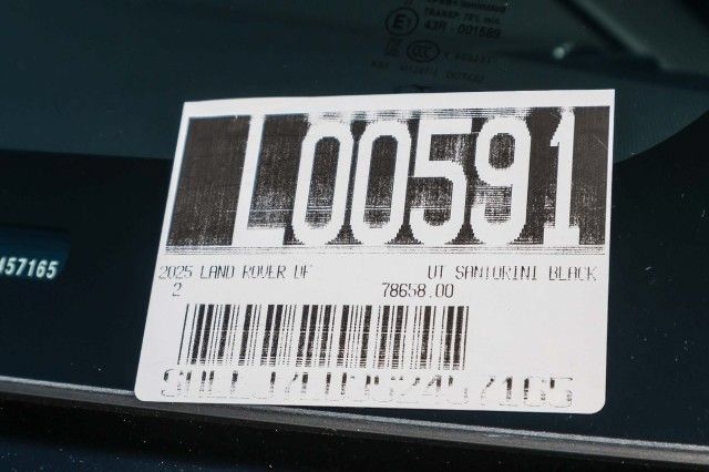 Certified 2025 Land Rover Defender 110 S AWD/4WD image 26