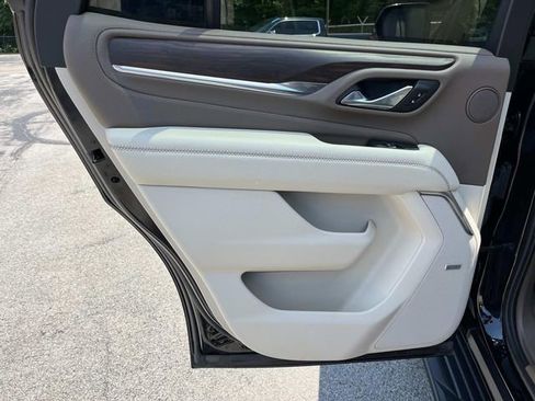 Used 2022 GMC Yukon Denali w/ Max Trailering Package image 18