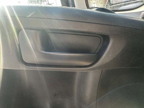 Used 2019 RAM ProMaster 2500 image 10