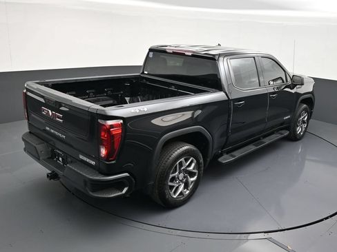 Used 2023 GMC Sierra 1500 Elevation RWD image 13