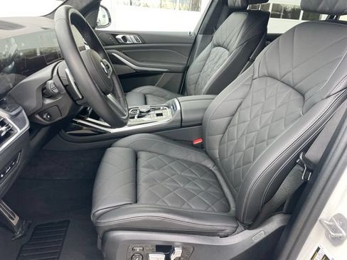 Used 2026 BMW X7 xDrive40i w/ M Sport Package AWD/4WD image 6
