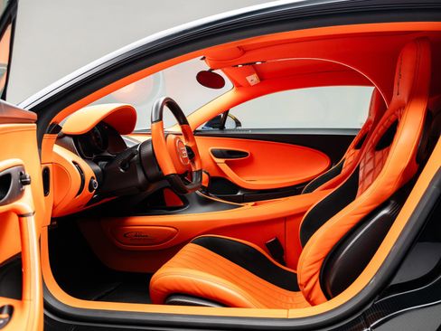 Used 2024 Bugatti Chiron Super Sport image 14